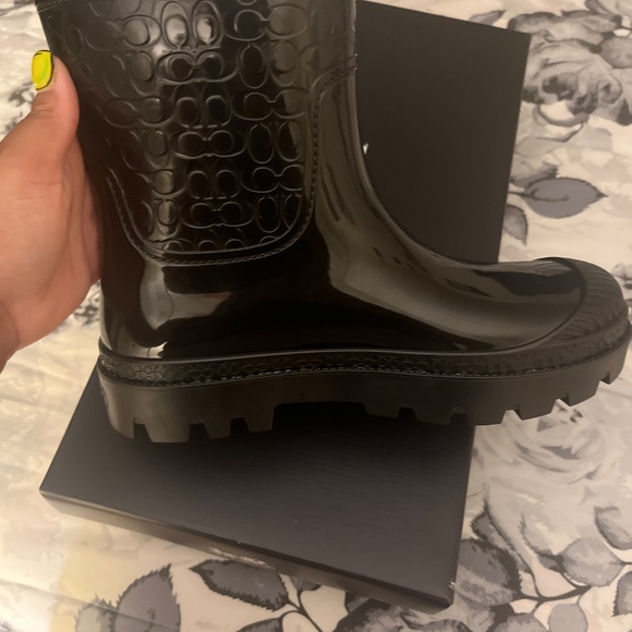 Coach RainBoots - Picture 5 of 9